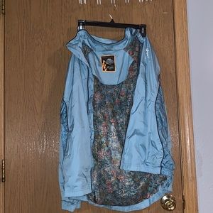 Waterproof rain jacket